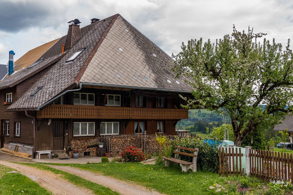 Ein altes Schwarzwaldhaus in Schnenberg.